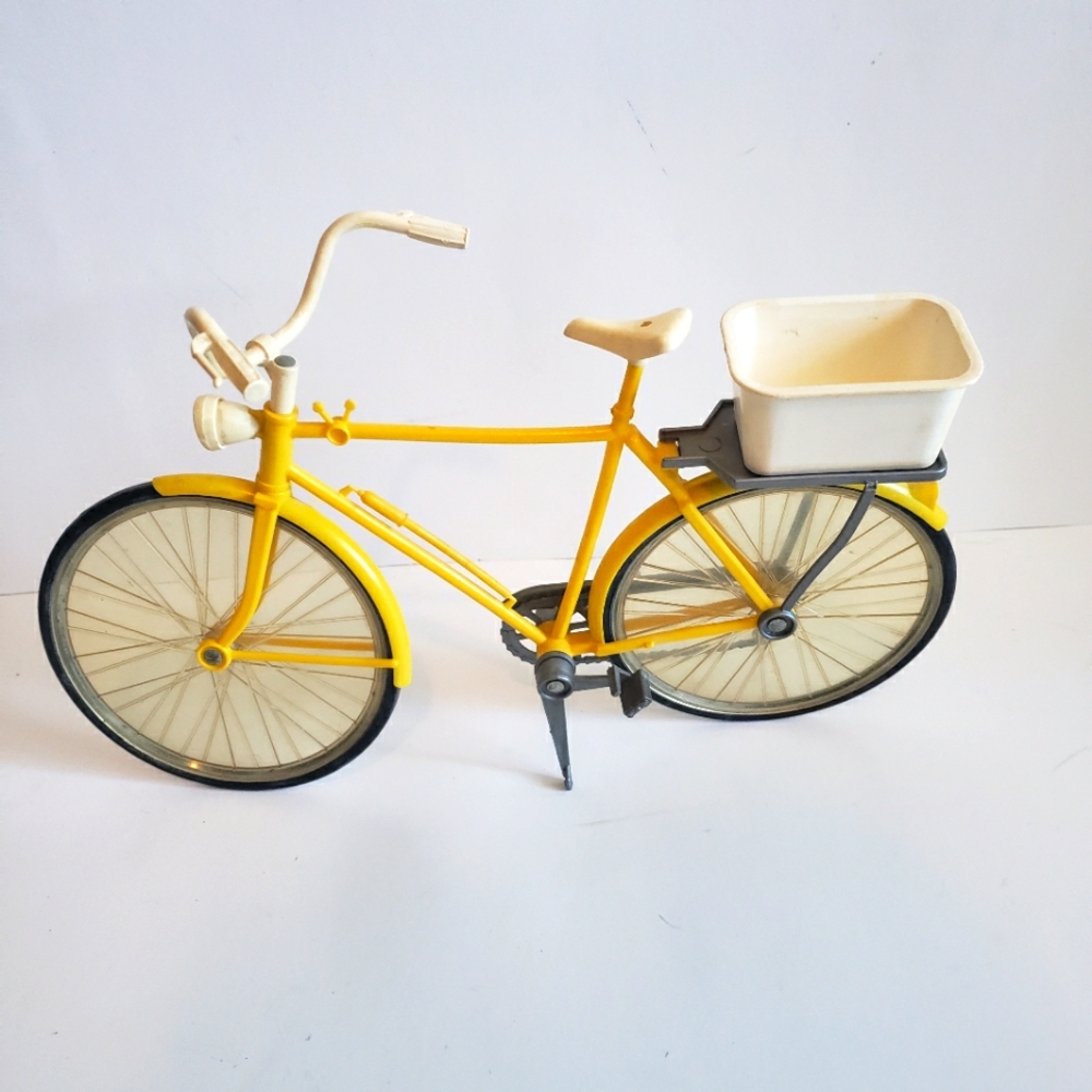 1973 BARBIE 10 SPEED BICYCLE - BIKE -  MATTEL - 12"L x 6"H